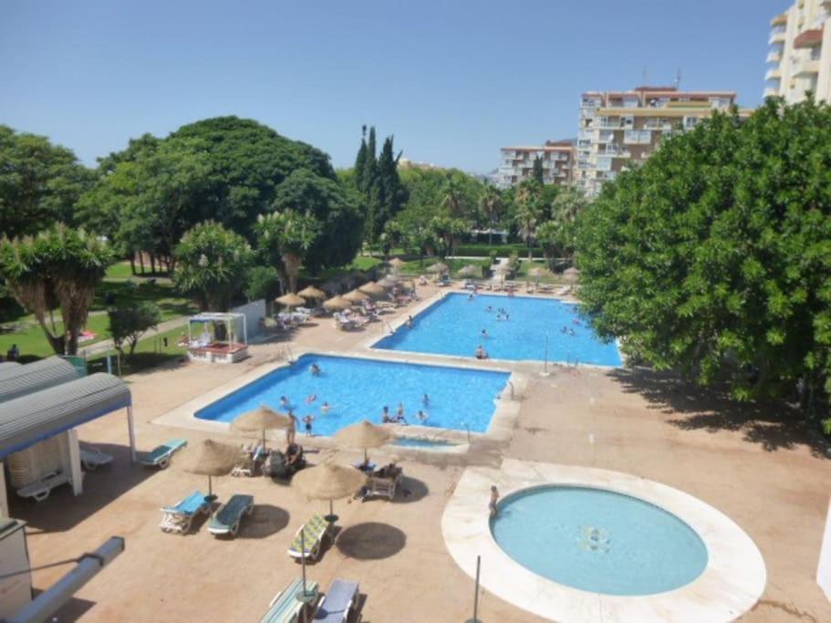 Apt Moderno Con Vistas, Recepcion 24 Hs Y Piscinas 贝纳尔马德纳 外观 照片
