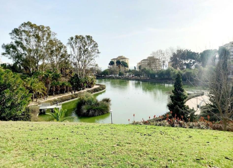 Apt Moderno Con Vistas, Recepcion 24 Hs Y Piscinas 贝纳尔马德纳 外观 照片