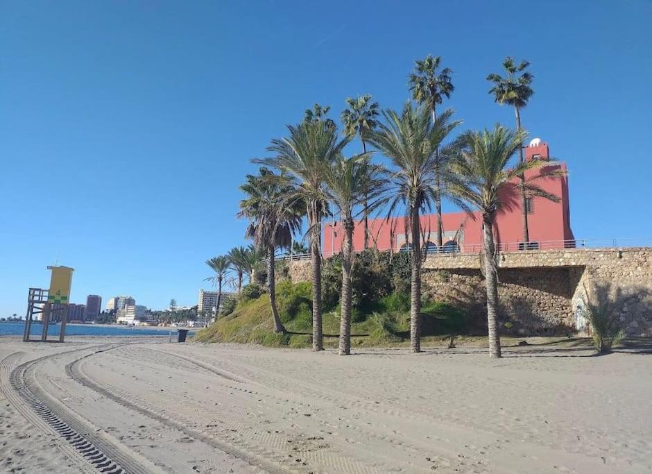 Apt Moderno Con Vistas, Recepcion 24 Hs Y Piscinas 贝纳尔马德纳 外观 照片